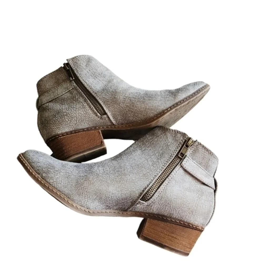 Not rated‎ snake print ankle boots Size 7